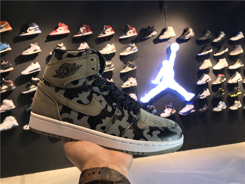 Air Jordan 1 Shadow Camo AA3993 034